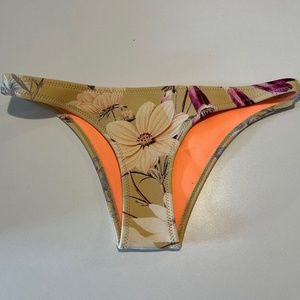 TRIANGL bikini bottom